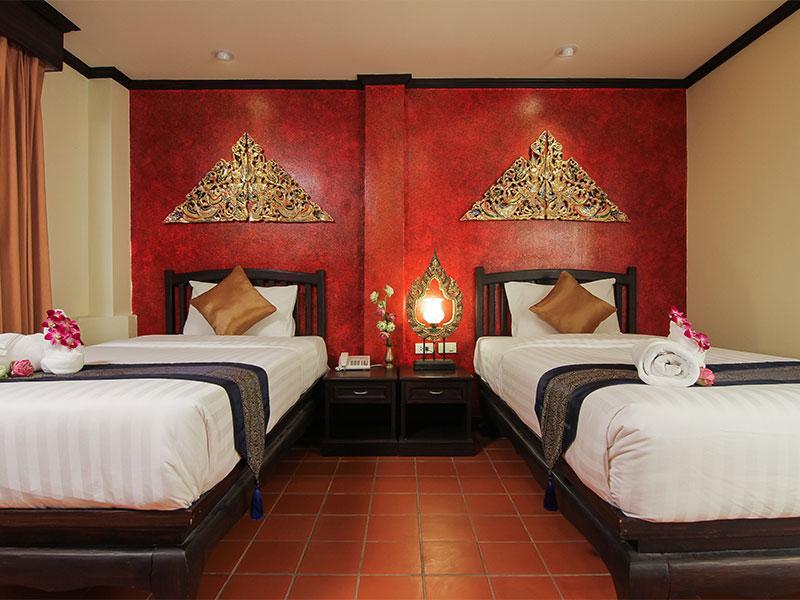 Pl Guesthouse Patong Extérieur photo